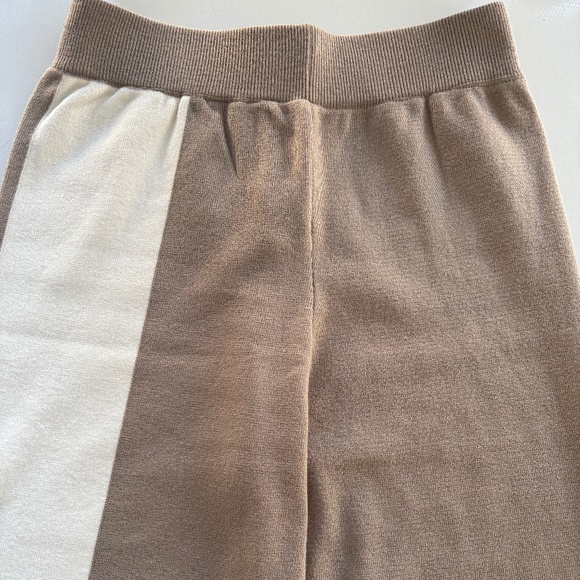 NewTwo pieces set for woman NWT - Picture 5 of 10